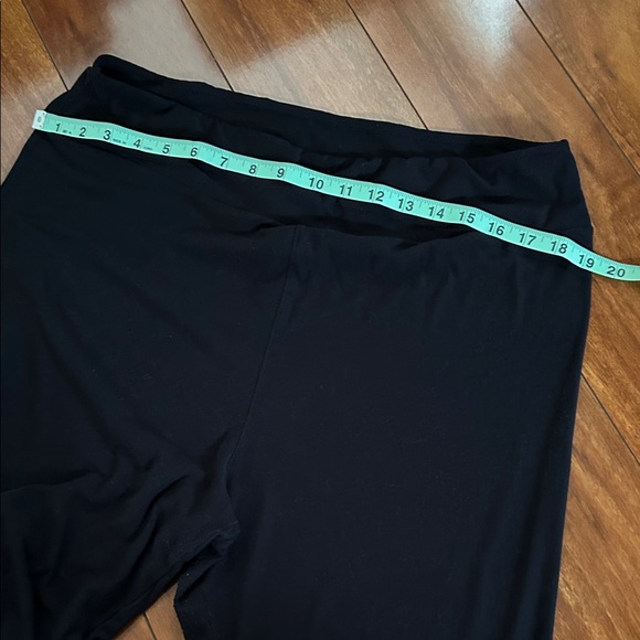 Lularoe Black Leggings TC2 - Picture 4 of 6